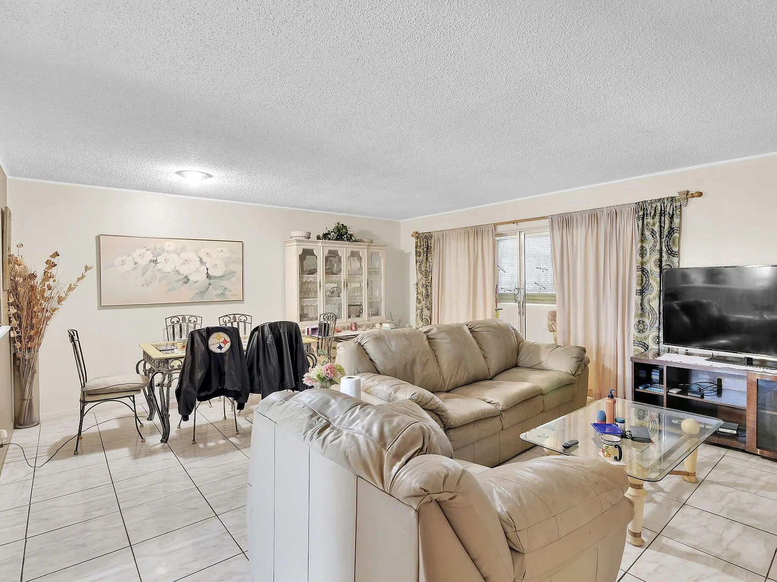 1 bed, 1.5 bath, 775 sqft, $1,400 — Photo 4
