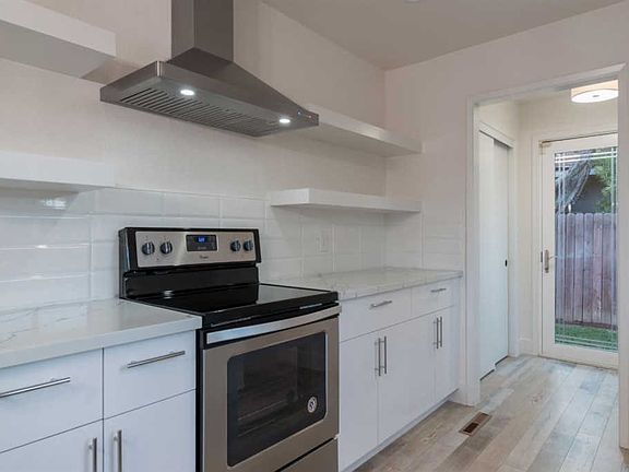4th image of 6512 N Ferger Ave