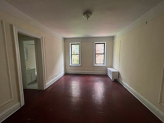 3rd image of 25 Seaman Ave #3L