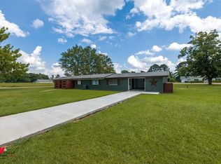 300 S Main St, Springhill, LA 71075