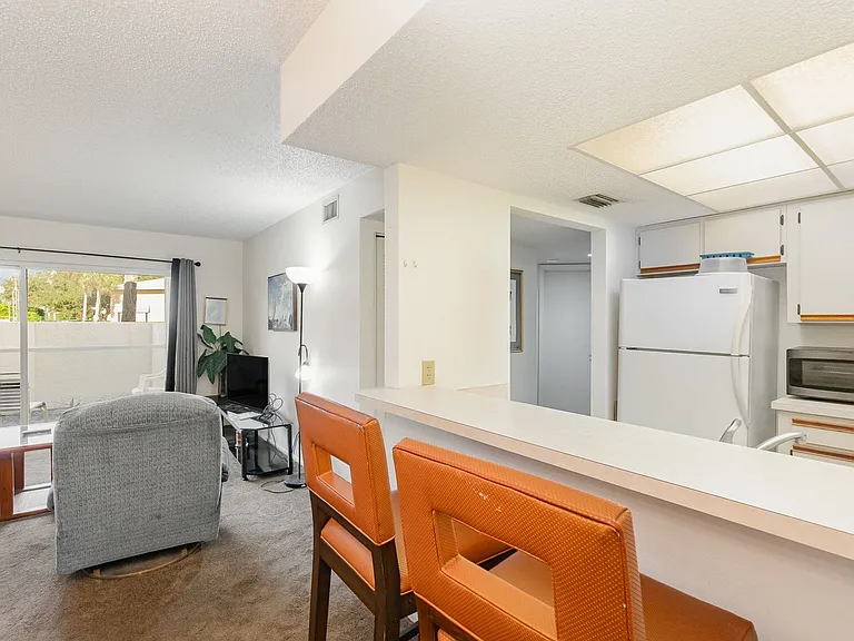 993 Sonesta Ave NE #A103 — Photo 6