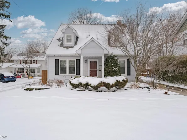 4305 Prasse Rd, South Euclid, OH 44121