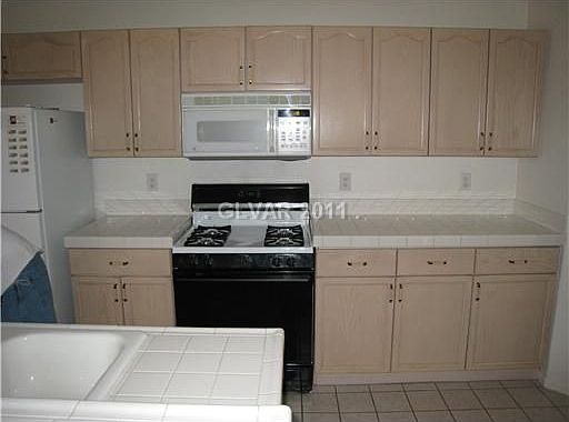 4th image of 6280 Alkaid Ave