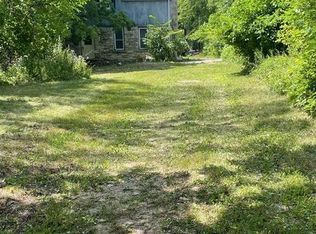 W220N7095 Town Line Rd, Sussex, WI 53089