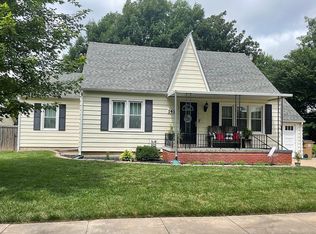 141 S West St, Buhler, KS 67522