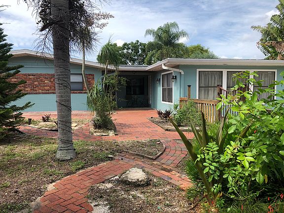 2nd image of 1505 Surfside Blvd