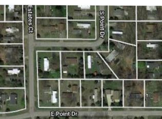 52525 N Point Dr, Mattawan, MI 49071