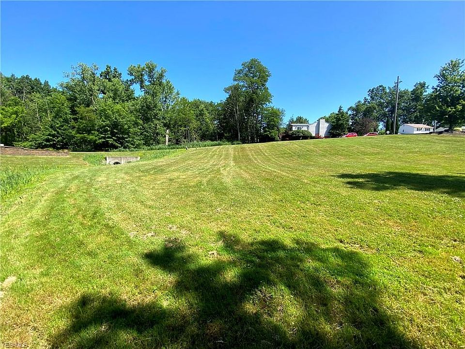 2nd image of Poplar Dr