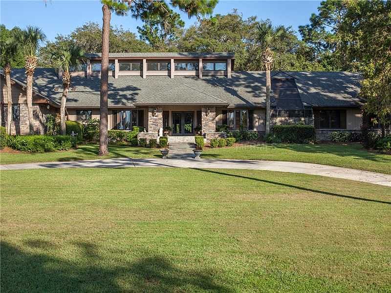 1st image of 105 Amberwood Dr