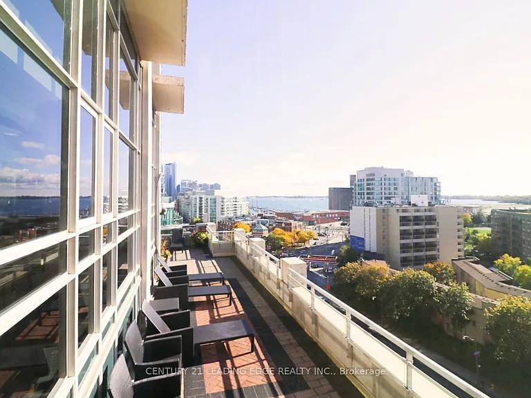 21 Grand Magazine St #804 — Photo 4