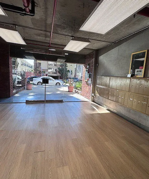 7005 Lanewood Ave — Photo 5
