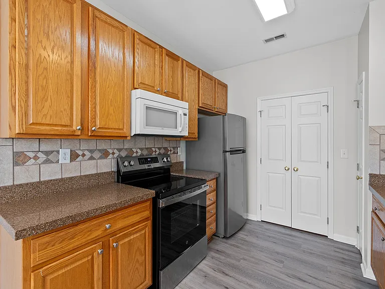 1713 Kudrow Ln #1 — Photo 20