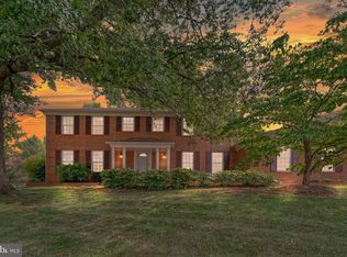 130 Minor Rd, Sterling, VA 20165