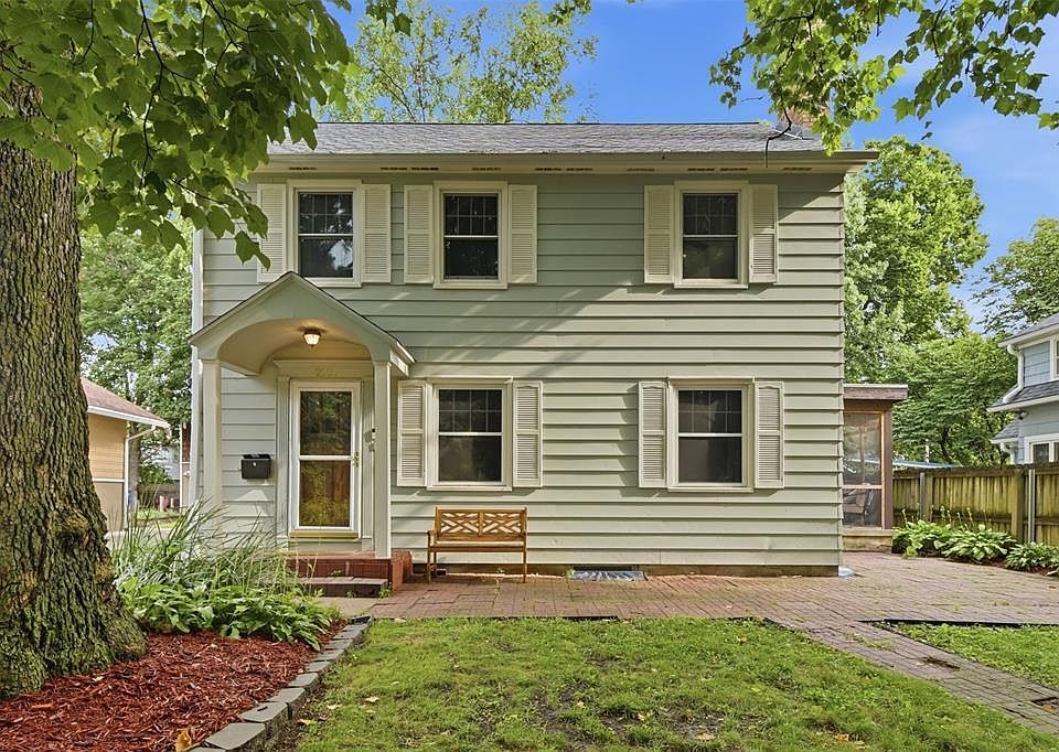 1st image of 2227 Storm St