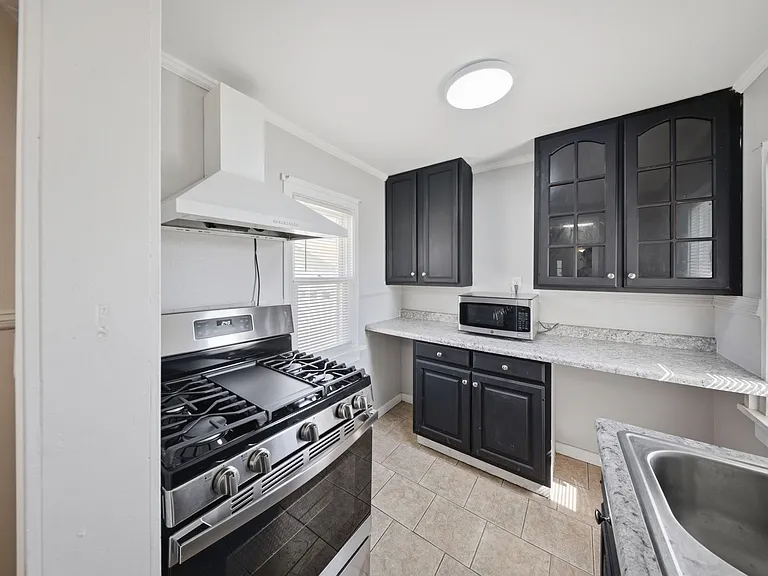 809 W Park Ave — Photo 9