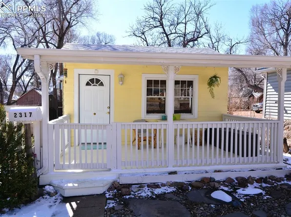 2317 W Uintah St, Colorado Springs, CO 80904