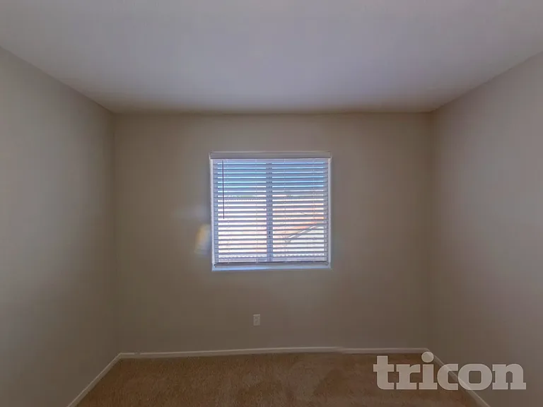 9115 Indian Breeze Dr — Photo 14