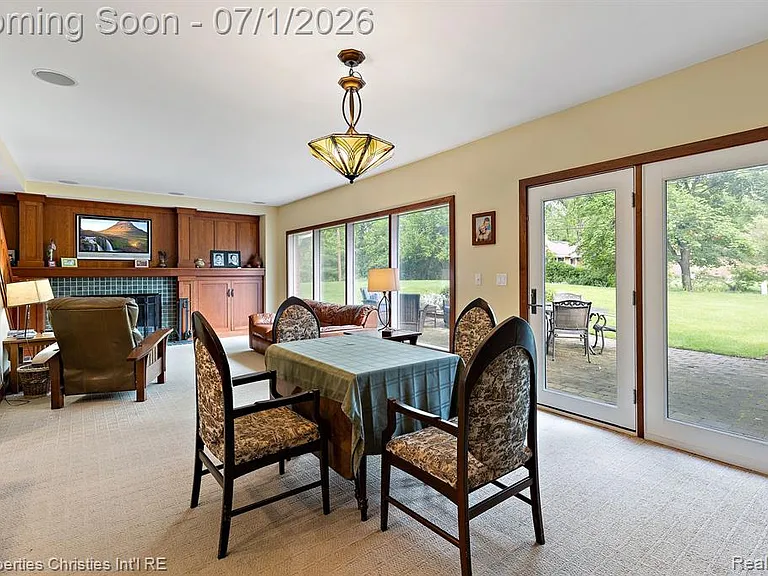 1760 Cedar Hill Dr — Photo 9