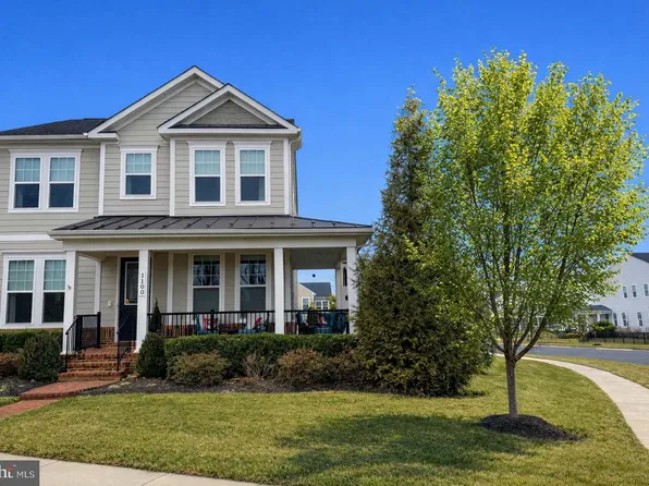 1100 Justinian St SE, Leesburg, VA 20175