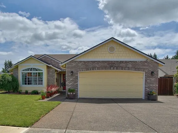 19196 Windmill Dr, Oregon City, OR 97045