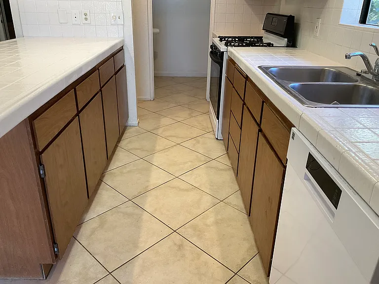 34220 Linda Way — Photo 17