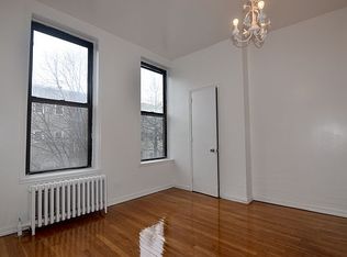 112 Calyer St #2A, Brooklyn, NY 11222