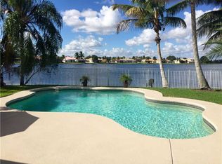 691 Lake Blvd, Weston, FL 33326