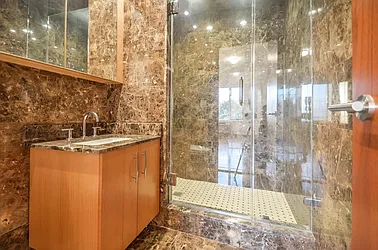 Sold by Avenue Sotheby's International Realty