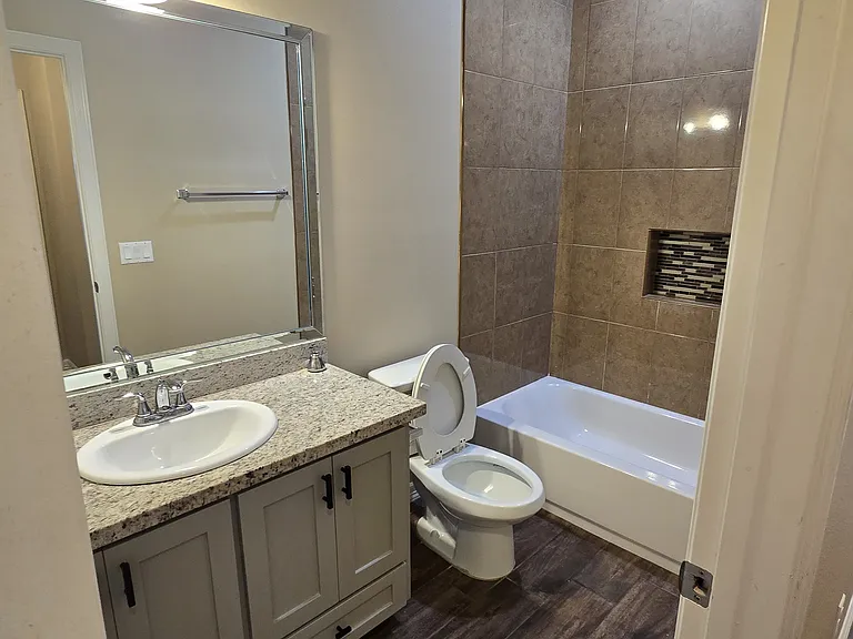 1720 Jackson St #1 — Photo 28