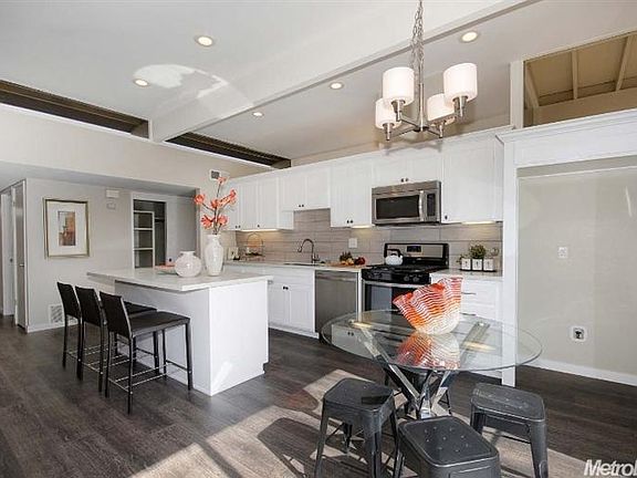5th image of 4424 Park Green Ct
