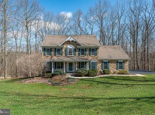 16 Shady Ridge Ct, Parkton, MD 21120