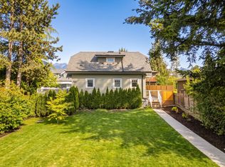 644 Keith Rd E #8, North Vancouver, BC V7J 2J4