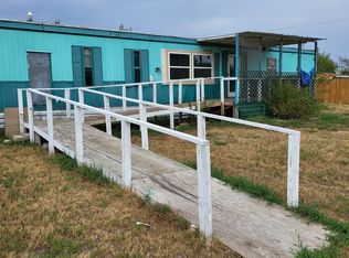 412 Green St #412, Bowie, TX 76230