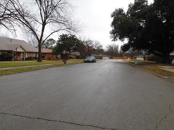 4th image of 614 Beacon Hill Dr