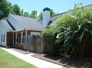 325 Woodgate Dr, Fayetteville, GA 30214