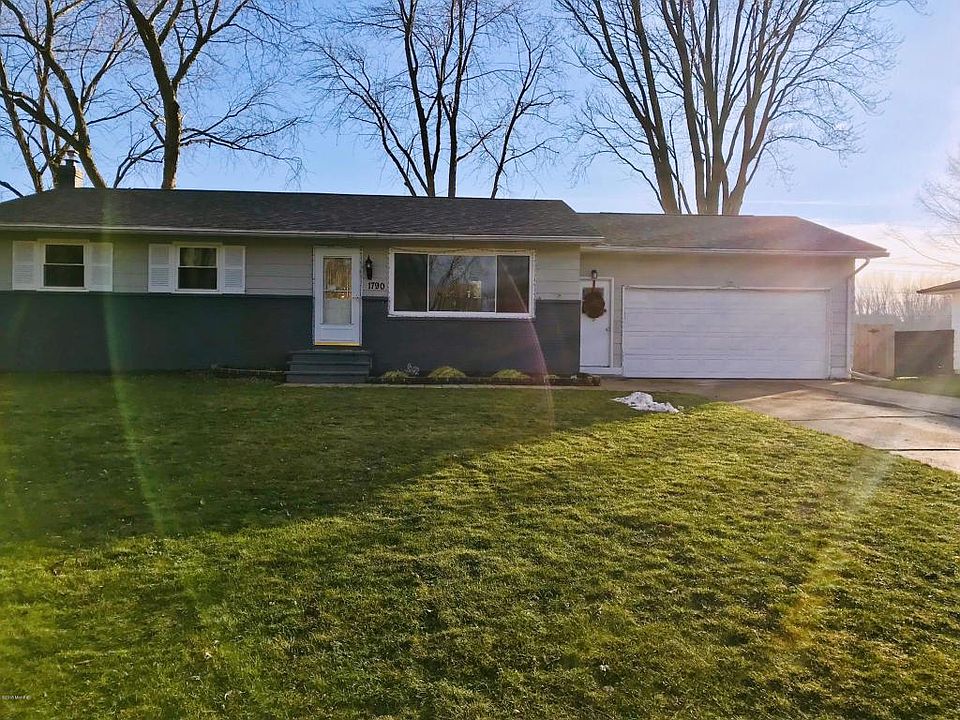1st image of 1790 Santa Maria Dr