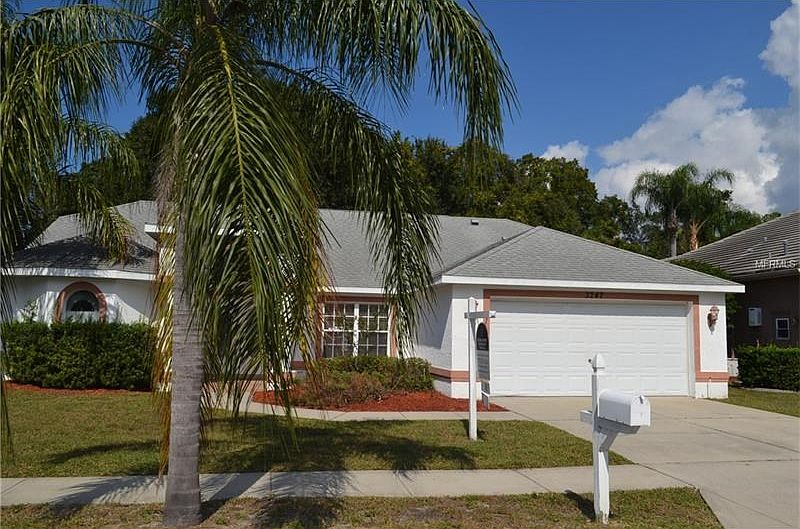 1st image of 3247 Glenwood Cir