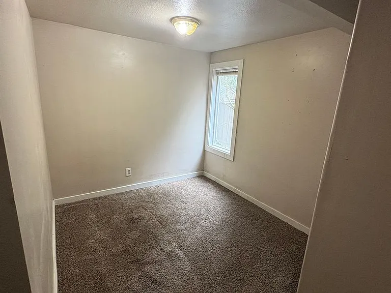 73469 E Highway 26 — Photo 4