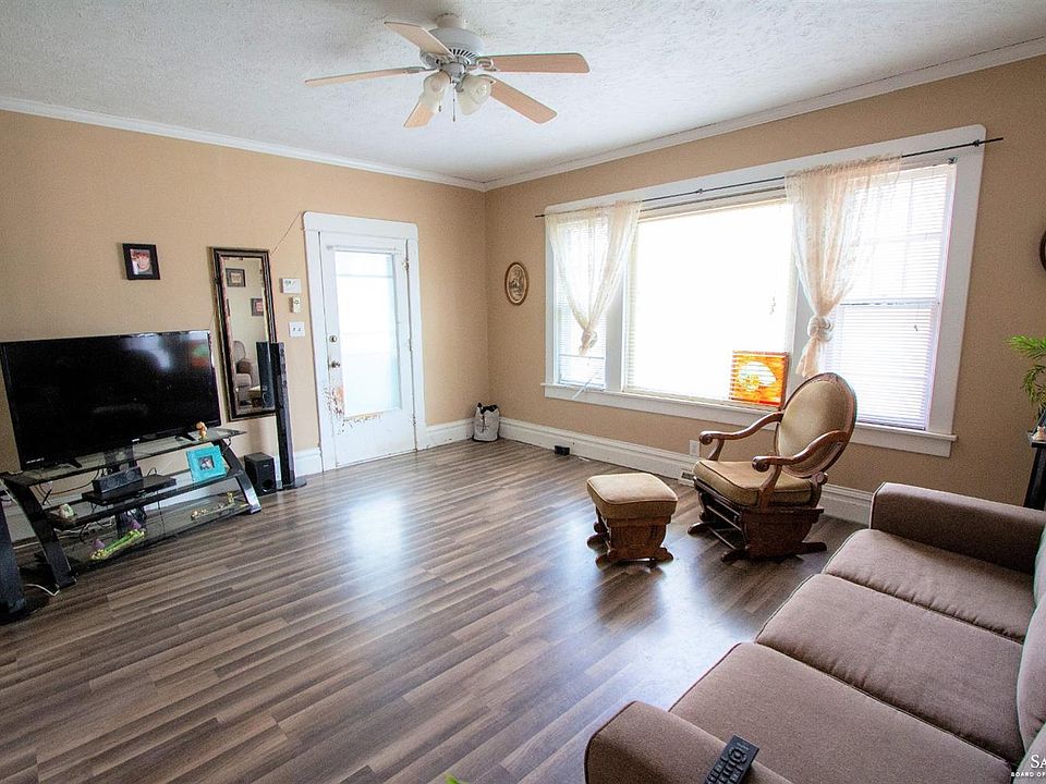 908 Highland Ave, Salina, KS 67401 Zillow