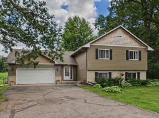 235 Englewood Rd, Clearwater, MN 55320