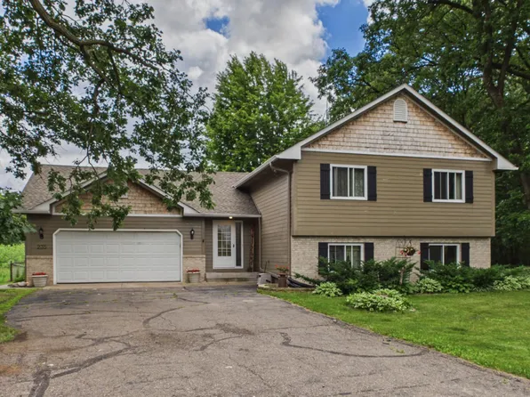 235 Englewood Rd, Clearwater, MN 55320