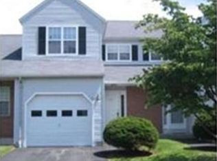 70 Chapman Pl, Leominster, MA 01453