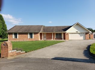 360 Planters Way, Somerset, KY