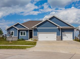 3916 NW 11th Ct, Ankeny, IA 50023