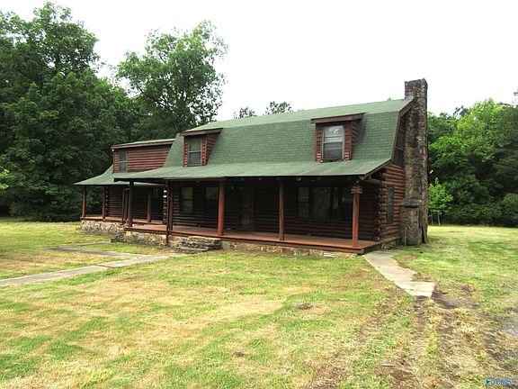 2nd image of 3809 S Chapel Hill Rd SW