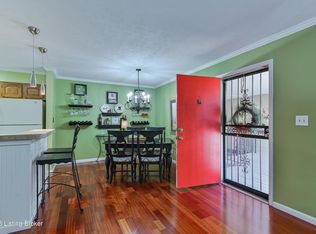 6715 Gunston Ln #A, Prospect, KY 40059