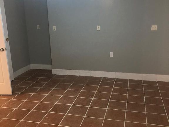 5th image of 4415 Monticello Ave Floor 2