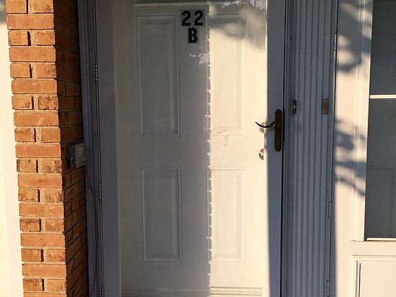 3rd image of 22B Filipe Ln