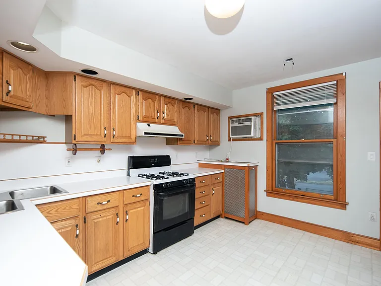159 Hoosick St #2 — Photo 7