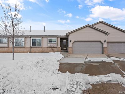 53244 Glen Oak Dr, Chesterfield, MI, 48051